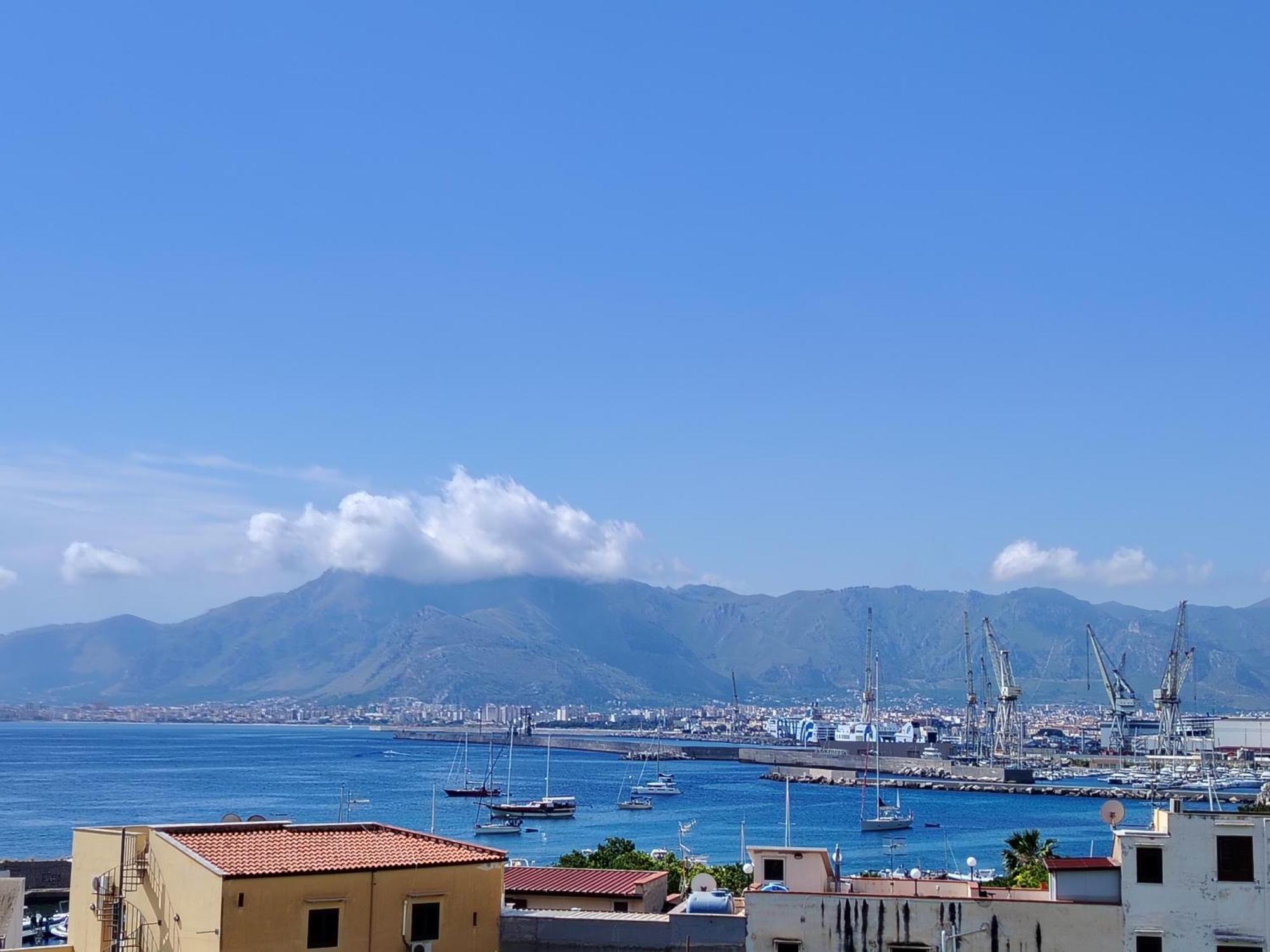 Апартаменты Casa De Paoli - Vista Mare Arenella, Palermo Con Parcheggio Privato Экстерьер фото